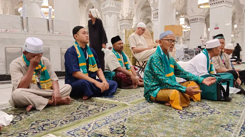 Pendampingan Ibadah Umrah dan Haji Cahaya Madinah
